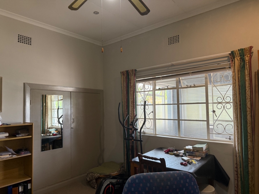 5 Bedroom Property for Sale in Ladismith Western Cape